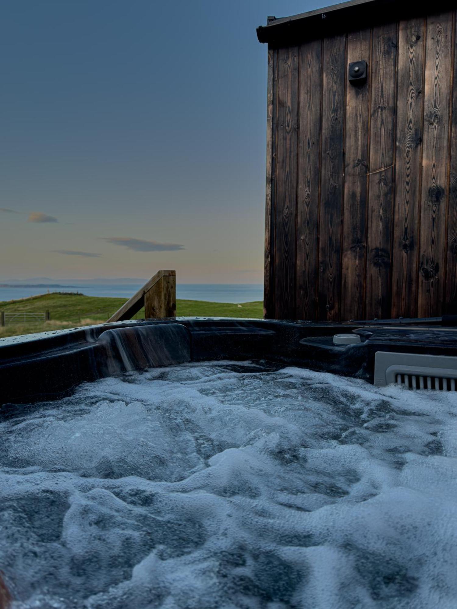 Carrick-A-Rede Luxury Retreat Ballintoy Causeway Coast Esterno foto